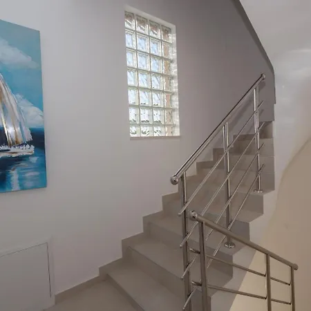 Villa Spacious In Sveti Petar Na Moru With Pool